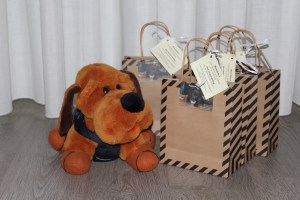Bello en de welkomstgeschenkjes.